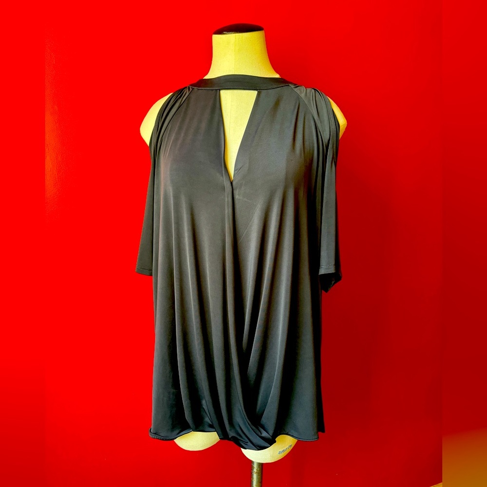 Market & Spruce Cold Shoulder Sexy Blouse